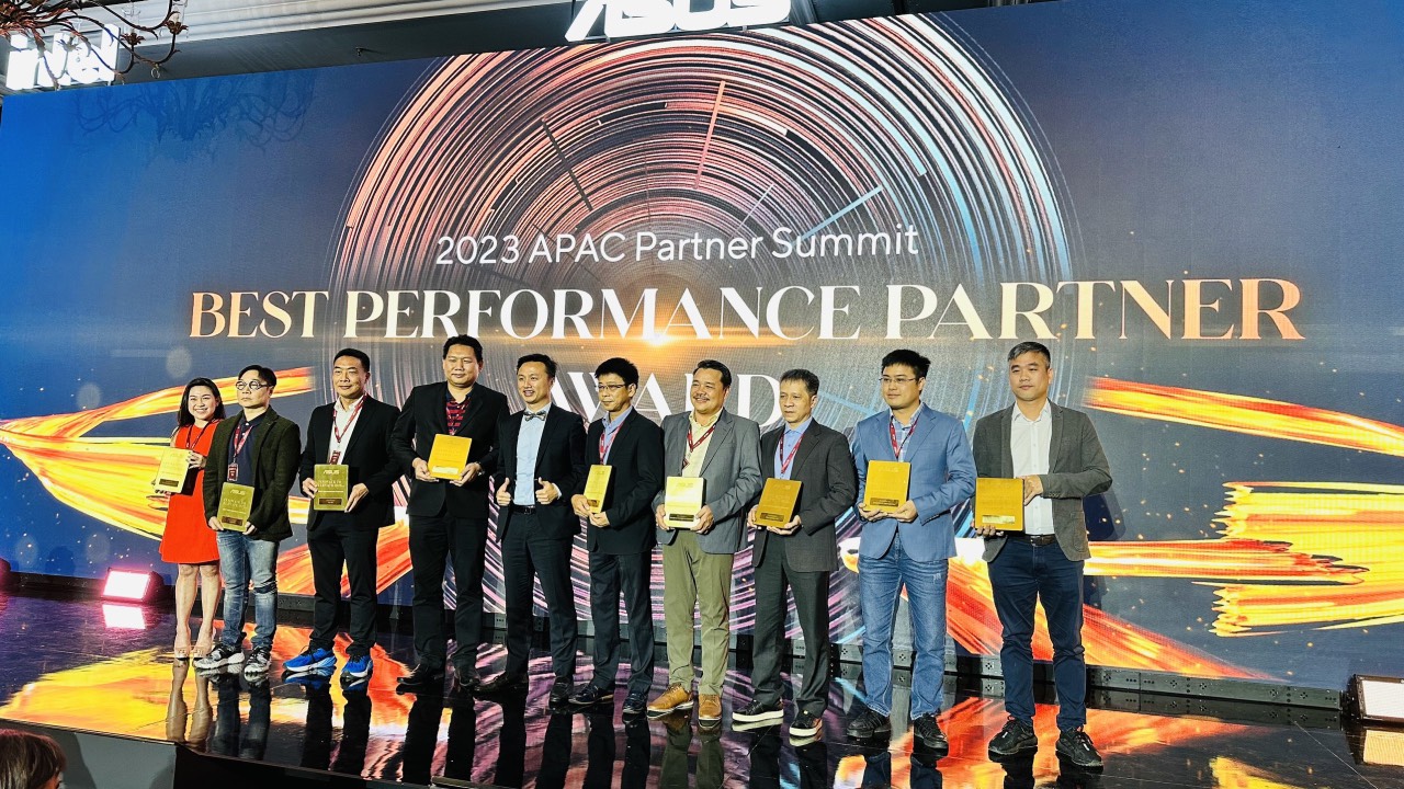 Synnex FPT received ‘Best Performance Partner FY22’ award from Asus